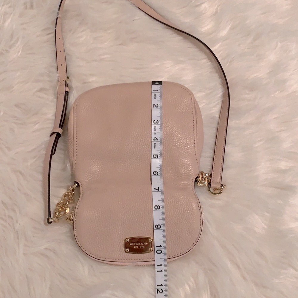Michael Kors small crossbody - Picture 7 of 10